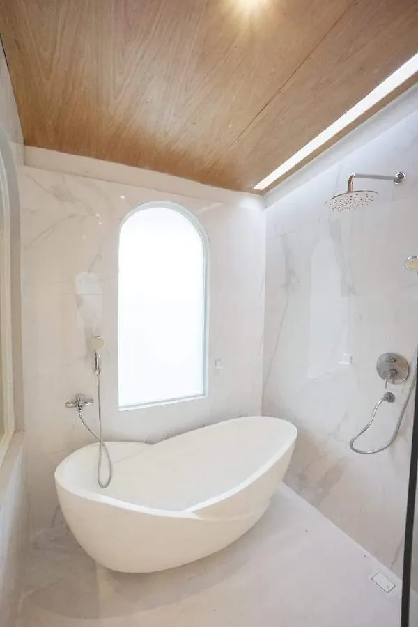 Luxury Villa Belvedere Bali In Seminiak Легиан
