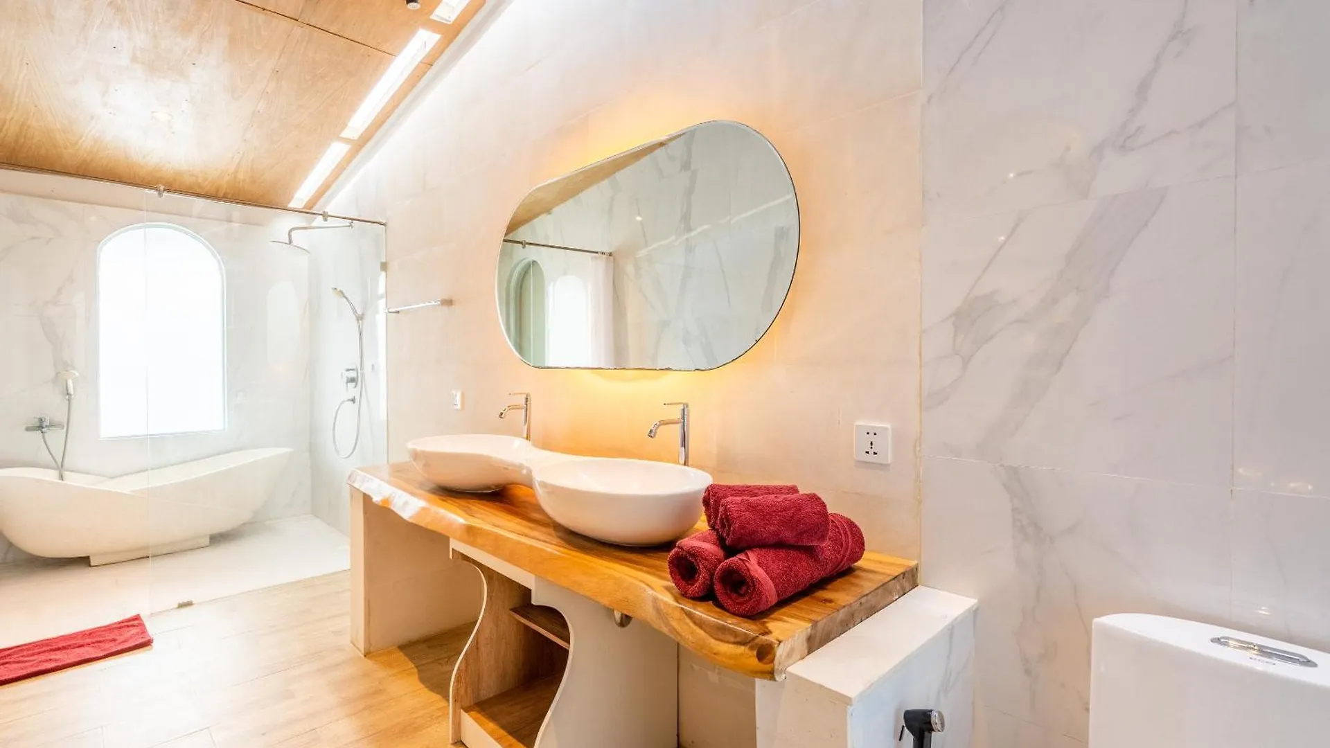 Luxury Villa Belvedere Bali In Seminiak Легиан